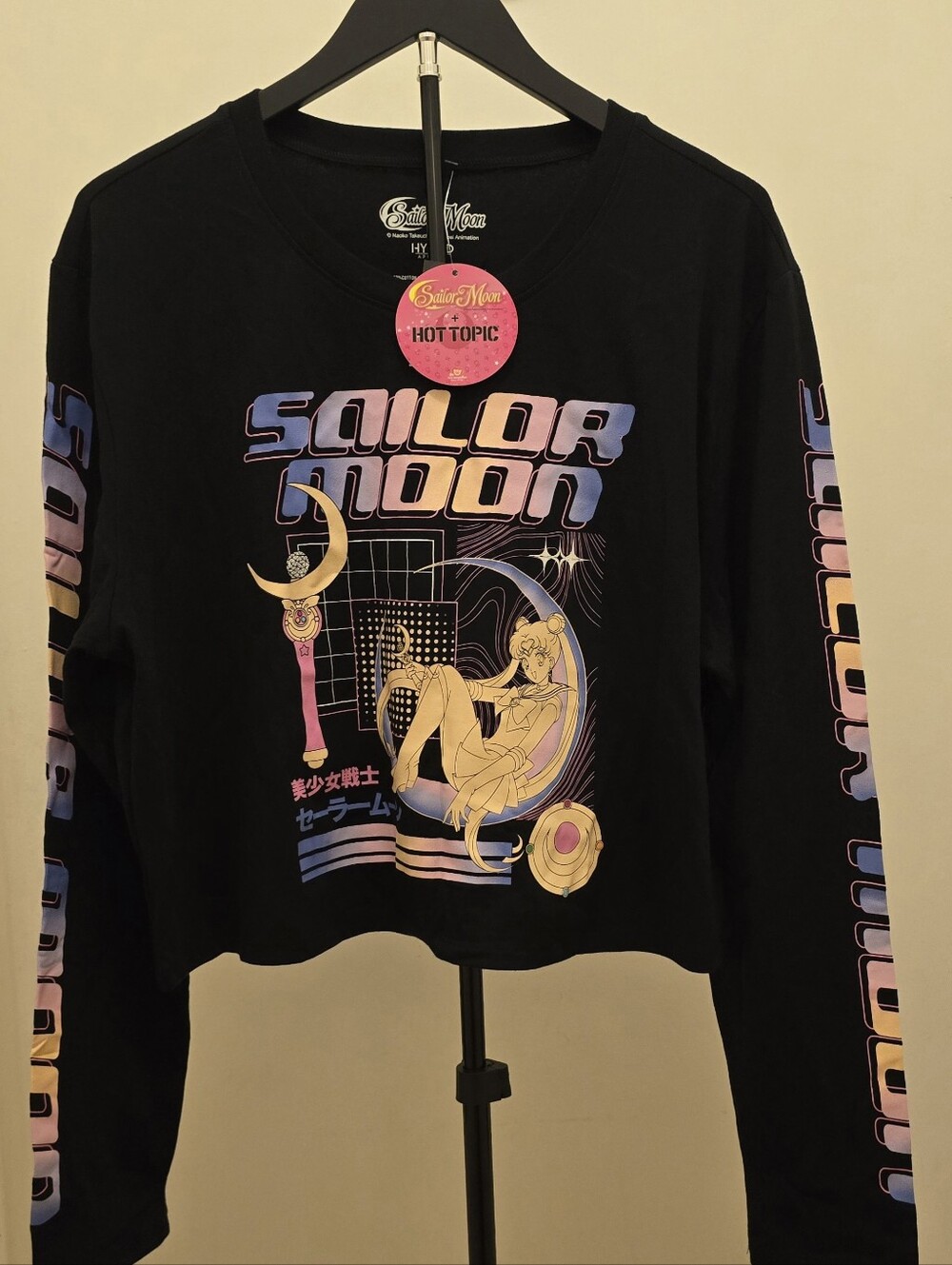 Pretty Guardian Sailor Moon Longsleeved Crop shirt - Size 3X -Juniors -Hot Topic - Picture 8 of 9